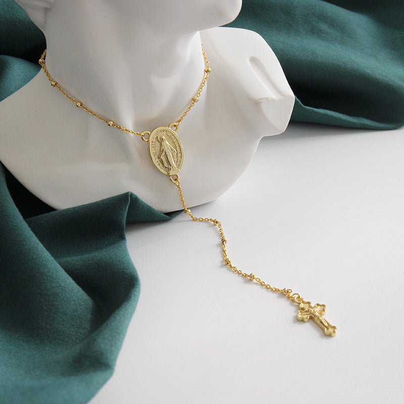 Portrait coin round bead necklace