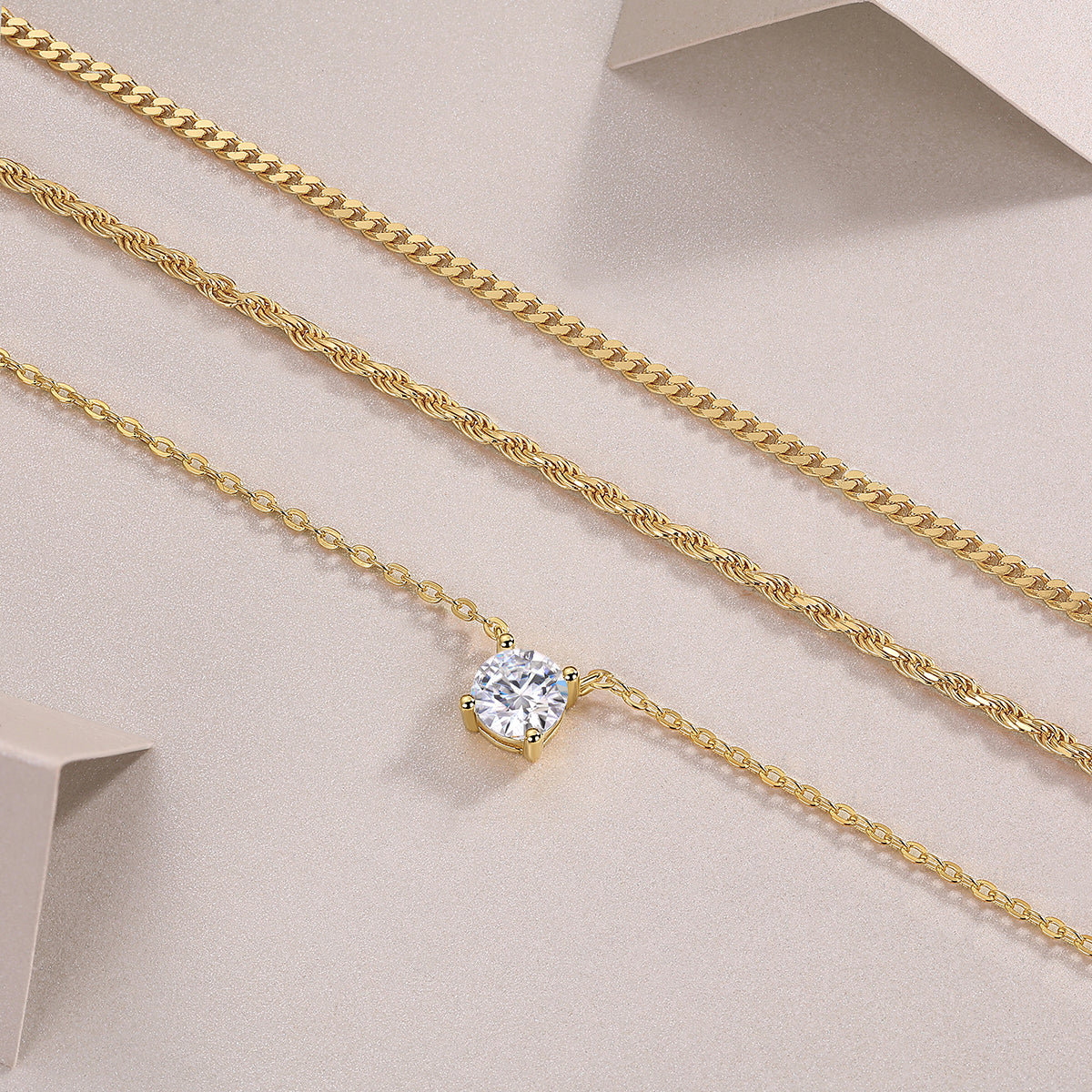 1-carat Luxury Fashion Minimalist Trend Jewelry Silver Pendant Necklace With Top-quality Moissanite, S925 Silver Electroplated With Gold