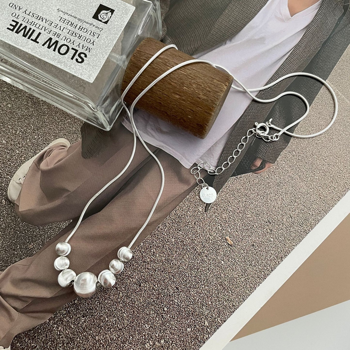 Stylish And Minimalist Design Womens Necklace