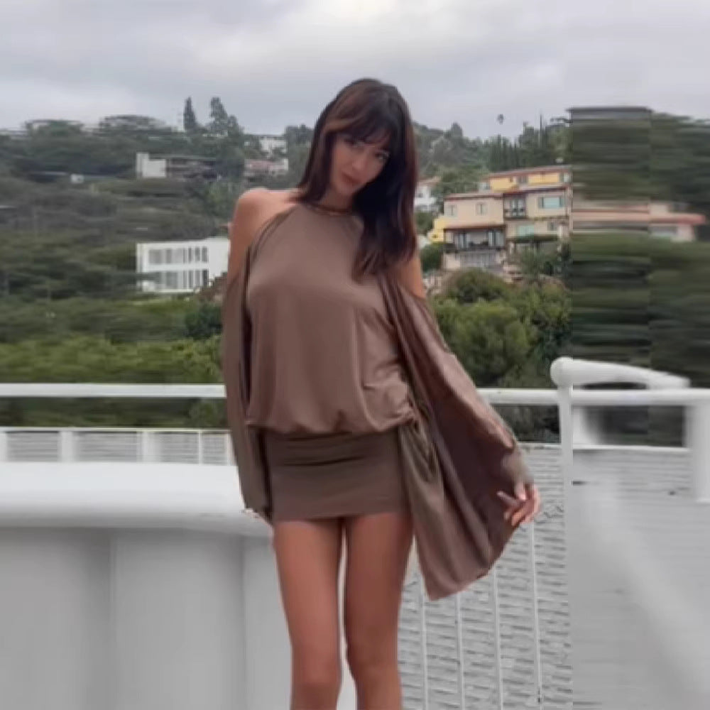 New Short Dress With Chain Detailing